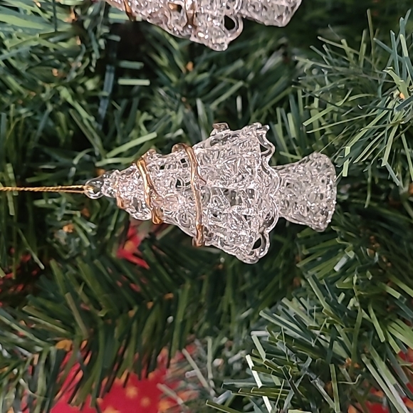 2 Hand Blown Spun Glass w/Gold Garland  Tree Ornaments - Picture 2 of 7